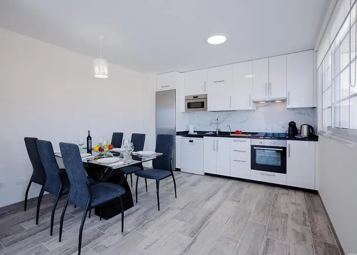 Mar De Lux A31 Apartment *